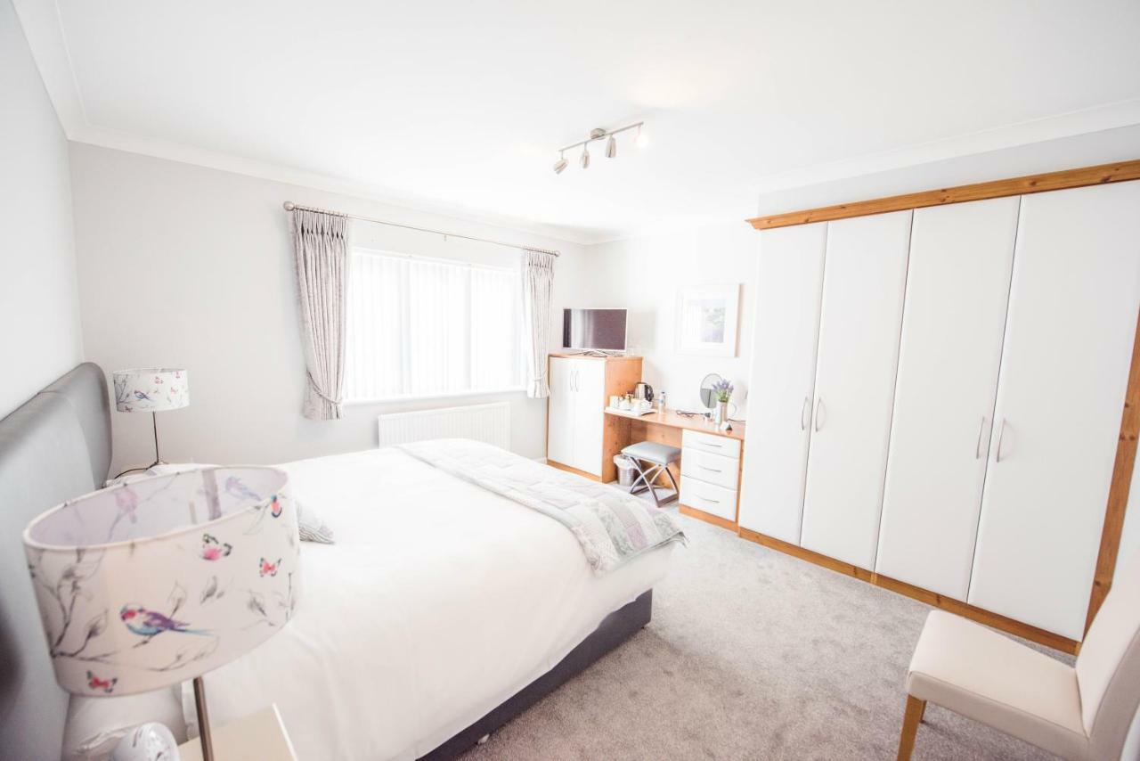 Riseden Bed And Breakfast Maidstone Extérieur photo