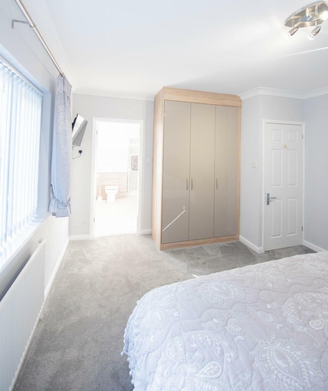 Riseden Bed And Breakfast Maidstone Extérieur photo